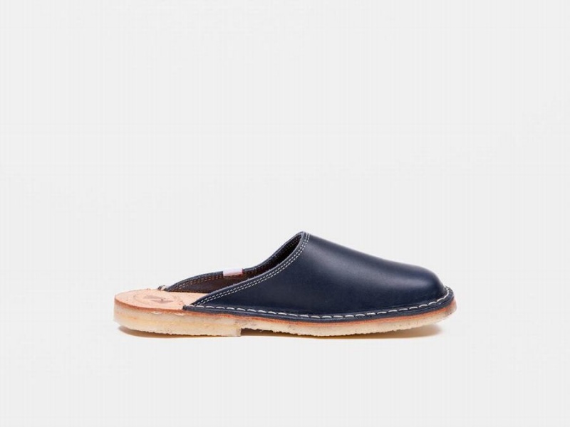 Women's Duckfeet Blavand Slippers Dark Blue | DRI7679IO
